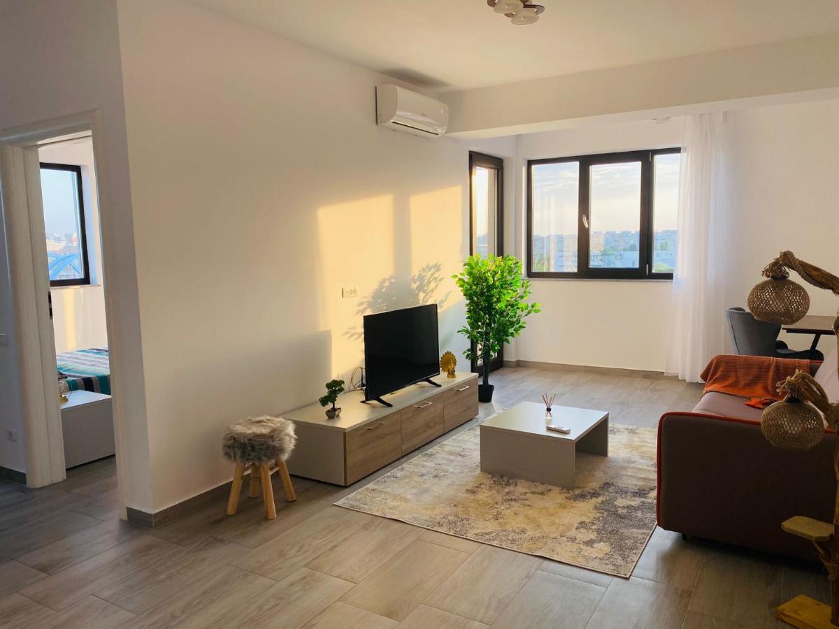 Soho Apartment - City View With Rooftop Garden Bukarest Exterior foto