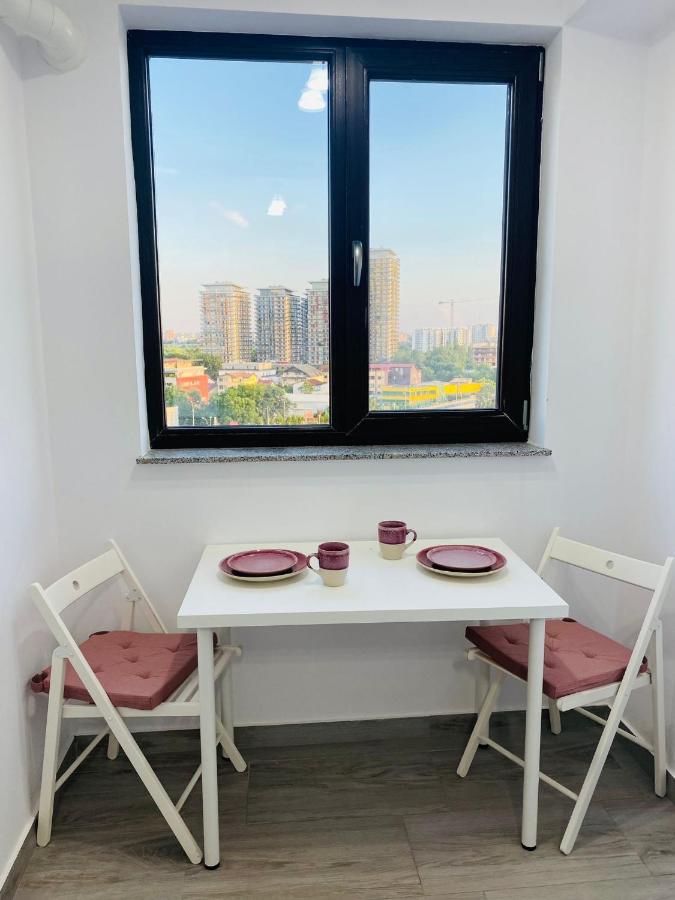 Soho Apartment - City View With Rooftop Garden Bukarest Exterior foto