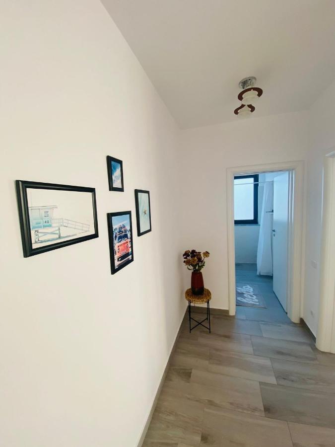 Soho Apartment - City View With Rooftop Garden Bukarest Exterior foto