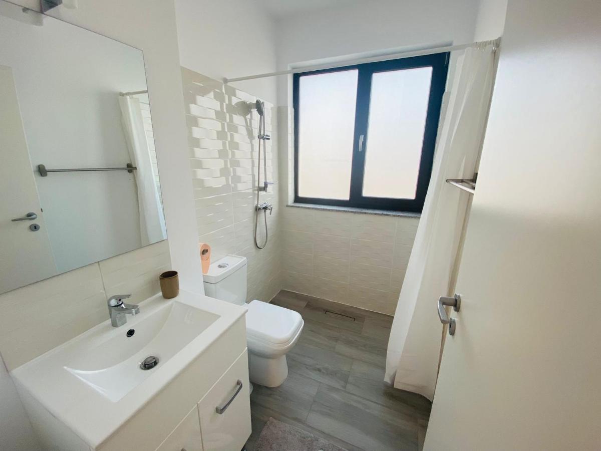 Soho Apartment - City View With Rooftop Garden Bukarest Exterior foto