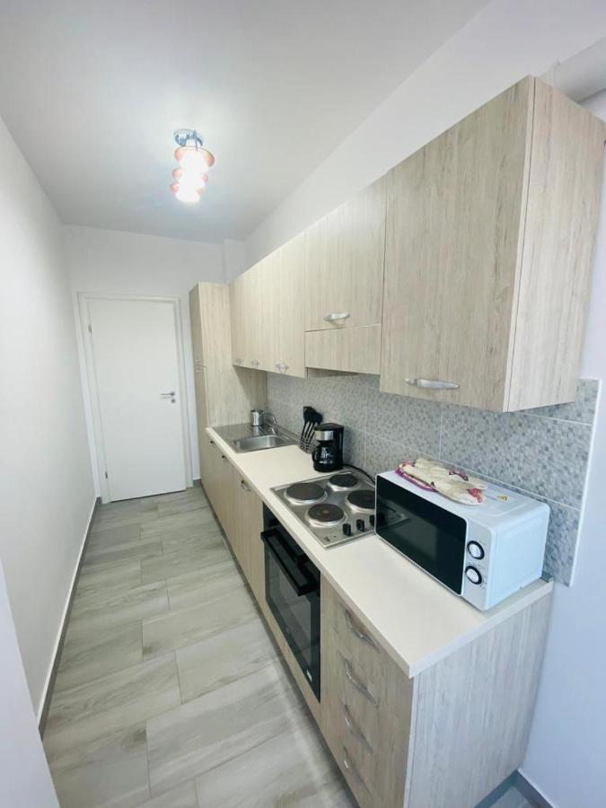 Soho Apartment - City View With Rooftop Garden Bukarest Exterior foto