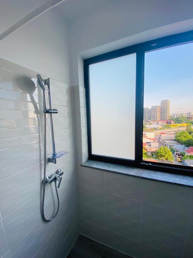Soho Apartment - City View With Rooftop Garden Bukarest Exterior foto